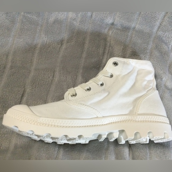 Palladium Women’s Pampa Hi Star White Cavas Boot Size 9.5 - Picture 12 of 14